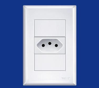 Tomada padrão 2P + T 10A/250V~